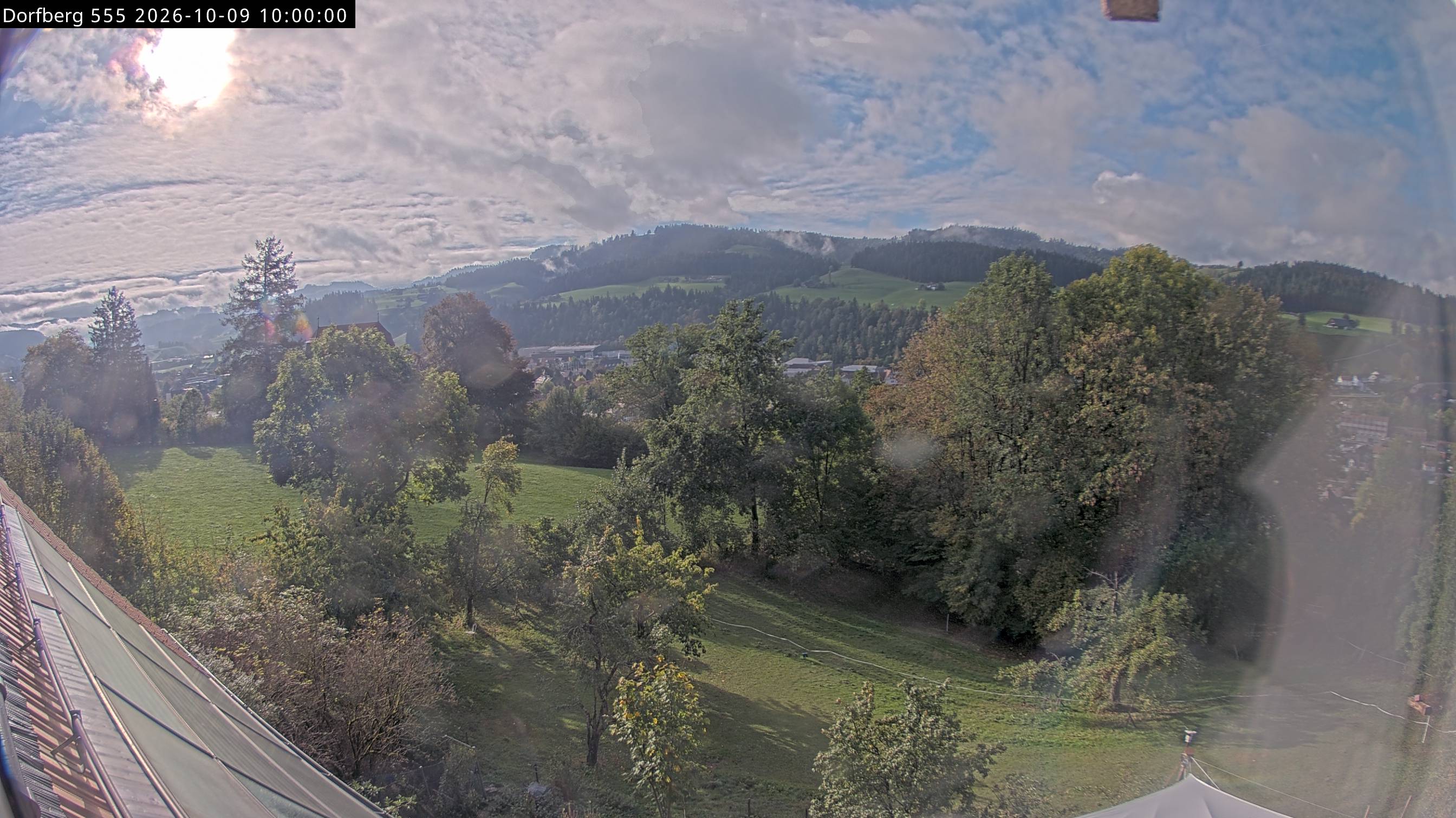 Webcam-Bild: Aussicht vom Dorfberg in Langnau 20261009-100000